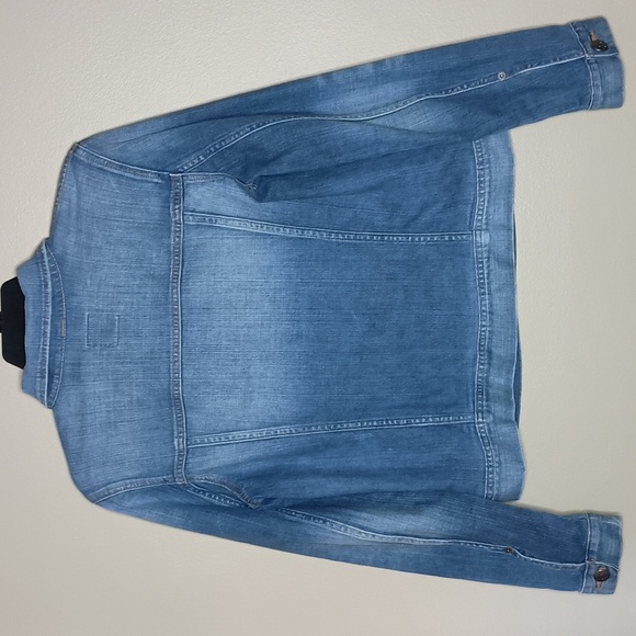J Crew Jean Jacket - Picture 4 of 6